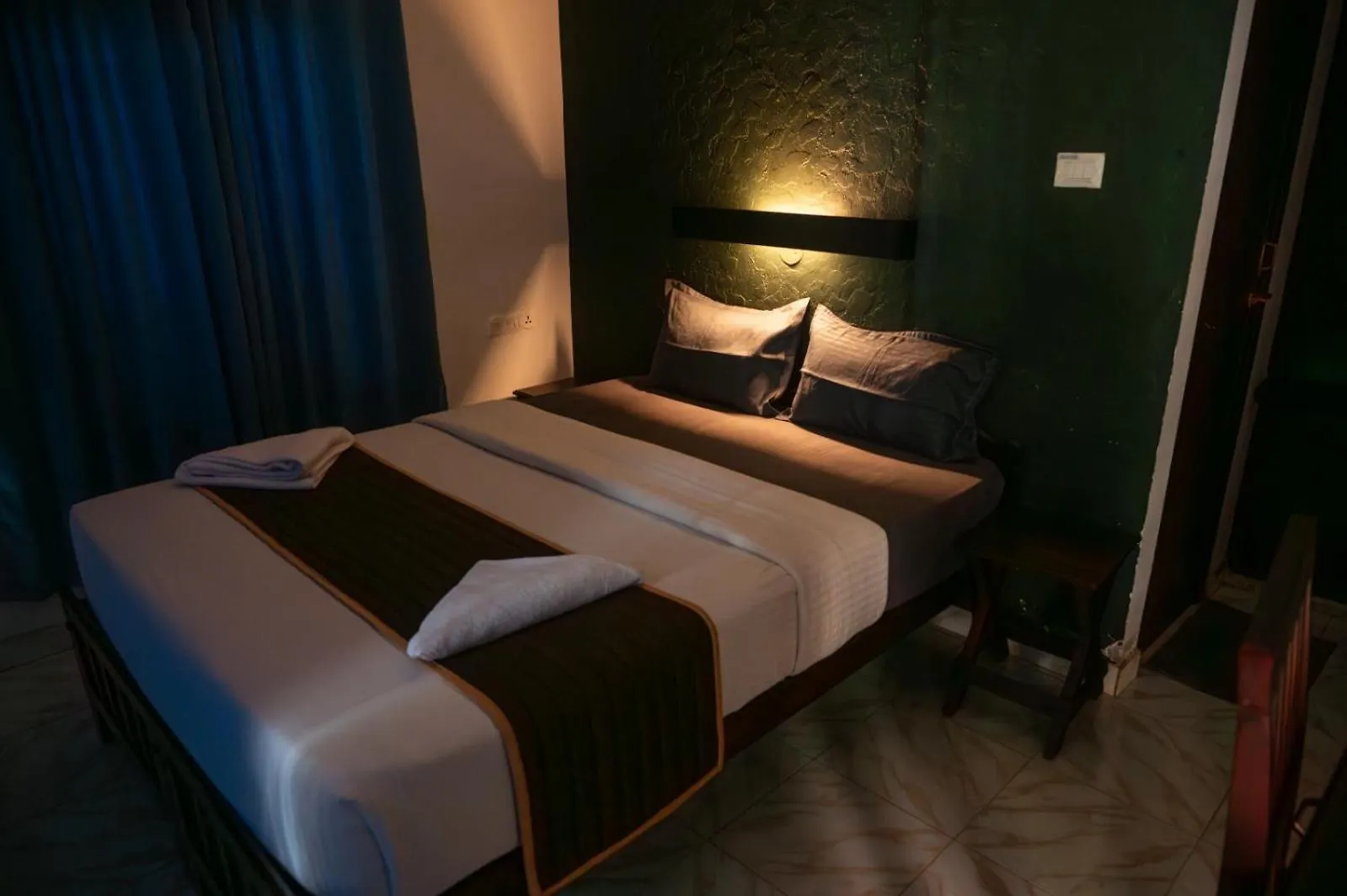 ורקלה Sky Frame Beach Resort 0*,