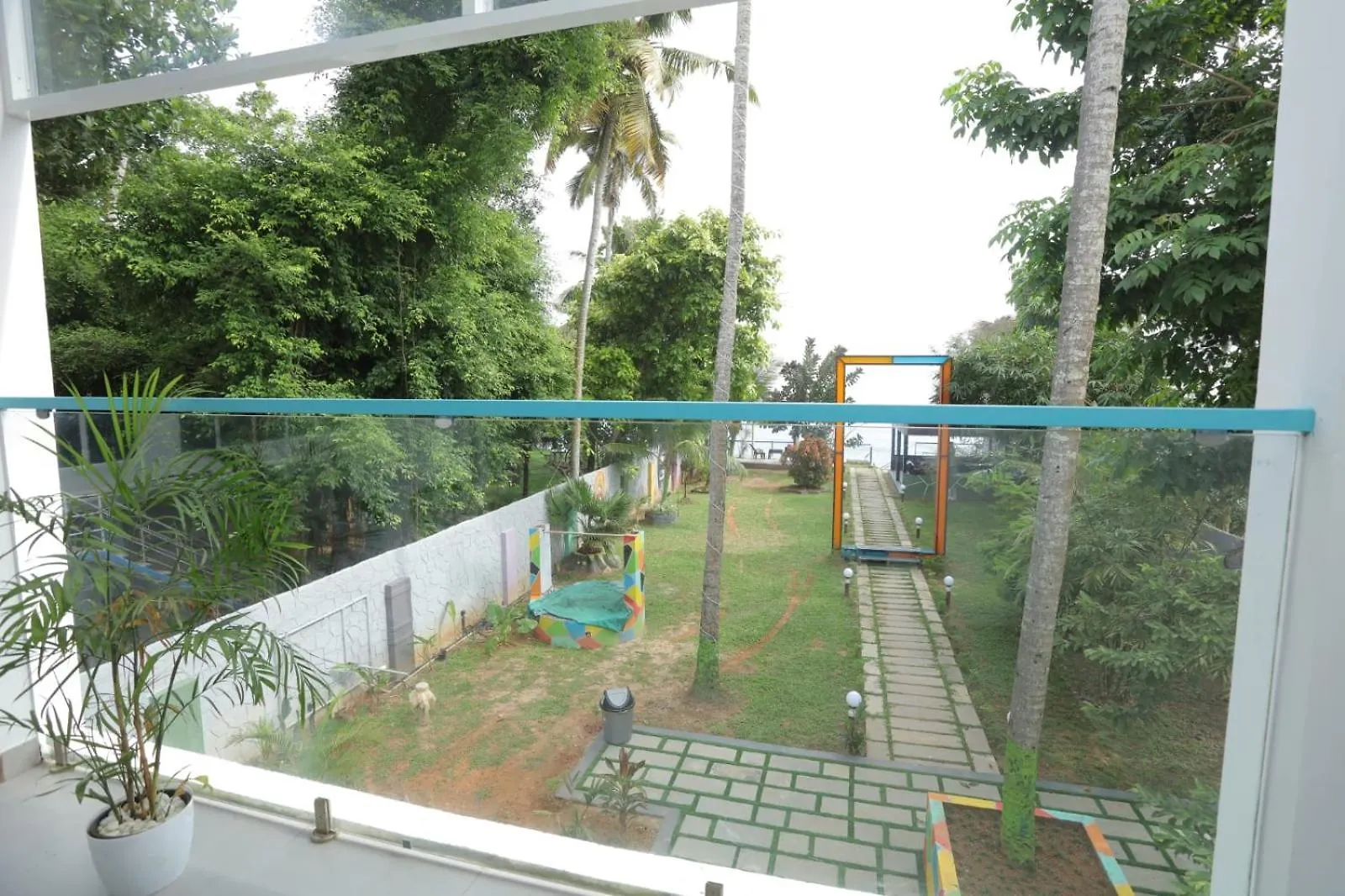 Ξενοδοχείο Sky Frame Beach Resort Varkala